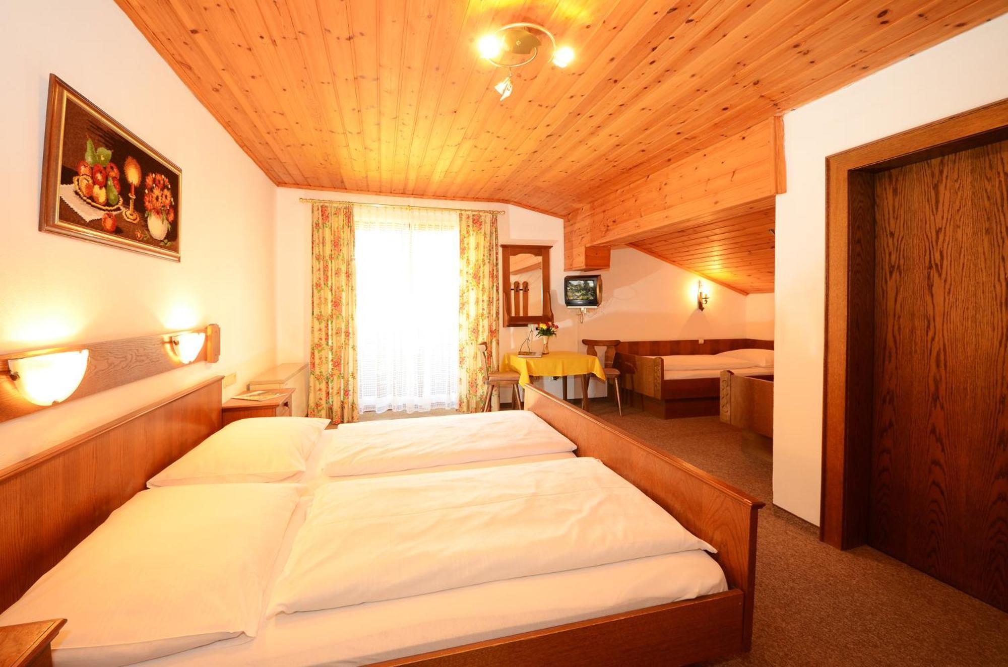 Pension Mozart Wagrain Habitación foto